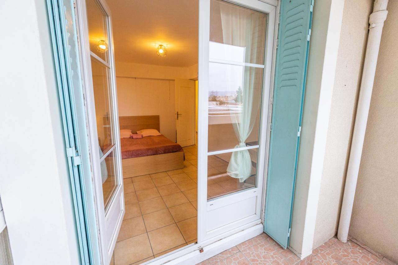 Superbe T4 Renove Spacieux Avec Stationnement Libre Et Gratuit Apartment Marseille Bagian luar foto