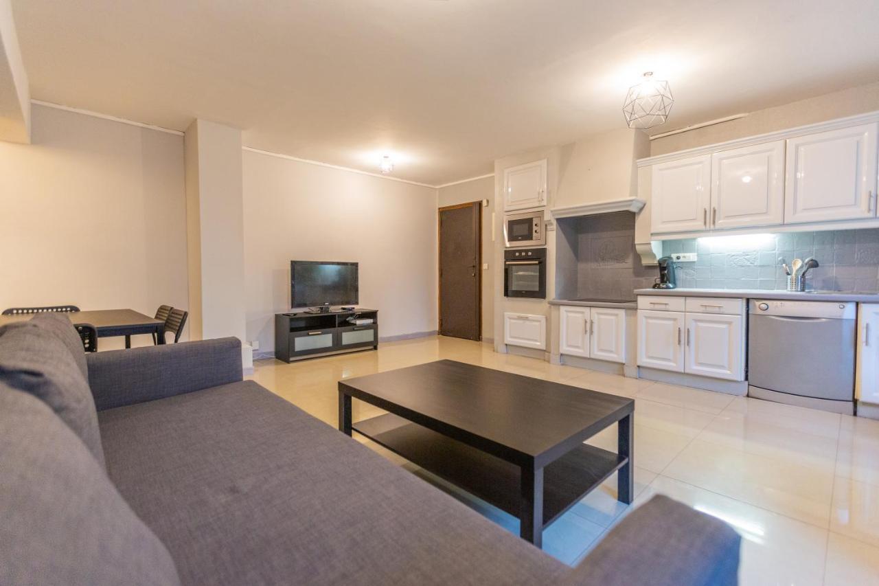 Superbe T4 Renove Spacieux Avec Stationnement Libre Et Gratuit Apartment Marseille Bagian luar foto