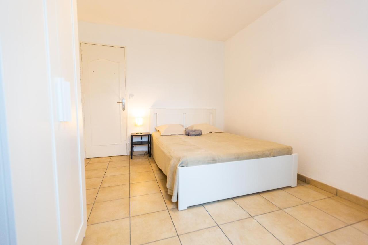 Superbe T4 Renove Spacieux Avec Stationnement Libre Et Gratuit Apartment Marseille Bagian luar foto