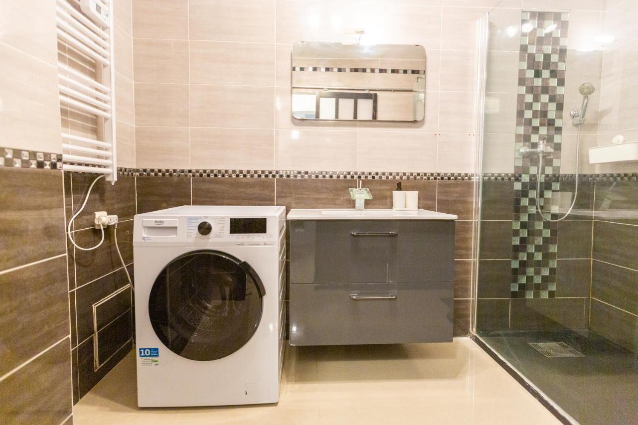 Superbe T4 Renove Spacieux Avec Stationnement Libre Et Gratuit Apartment Marseille Bagian luar foto