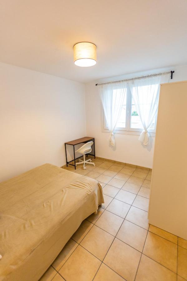 Superbe T4 Renove Spacieux Avec Stationnement Libre Et Gratuit Apartment Marseille Bagian luar foto